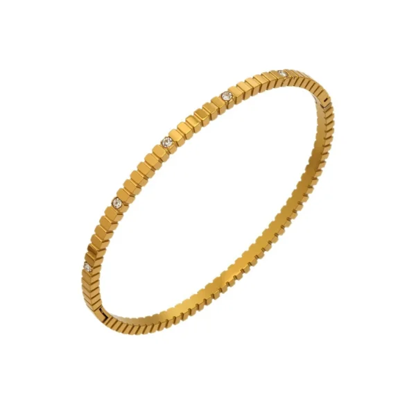 Ribbed CZ Clasp Bangle