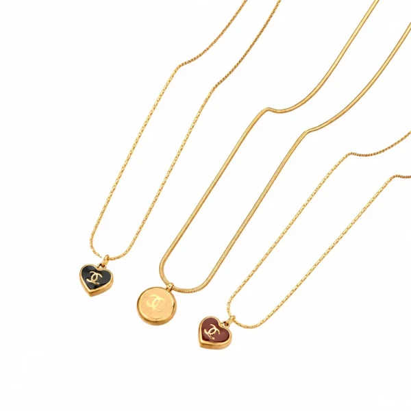 Heart & Round Motif Pendant Necklaces