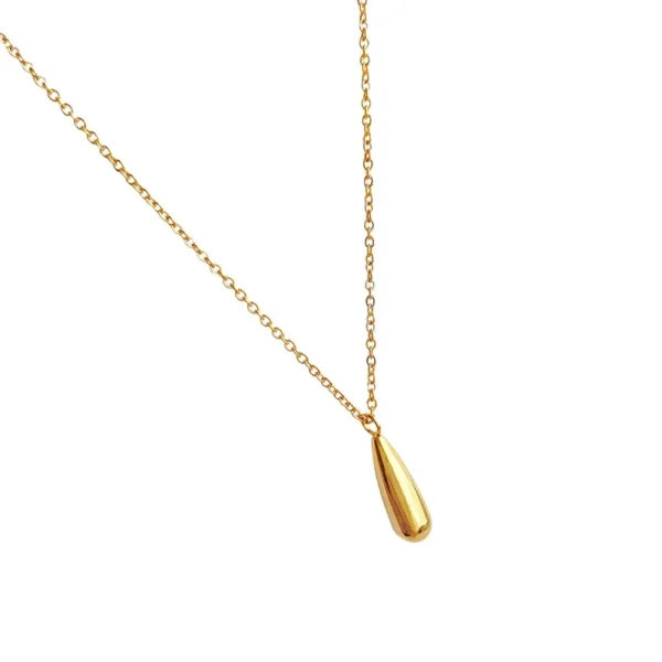 Teardrop Pendant Necklace with Oval-Link Chain