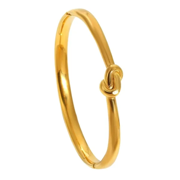 Knot Bangle with Oval Profile