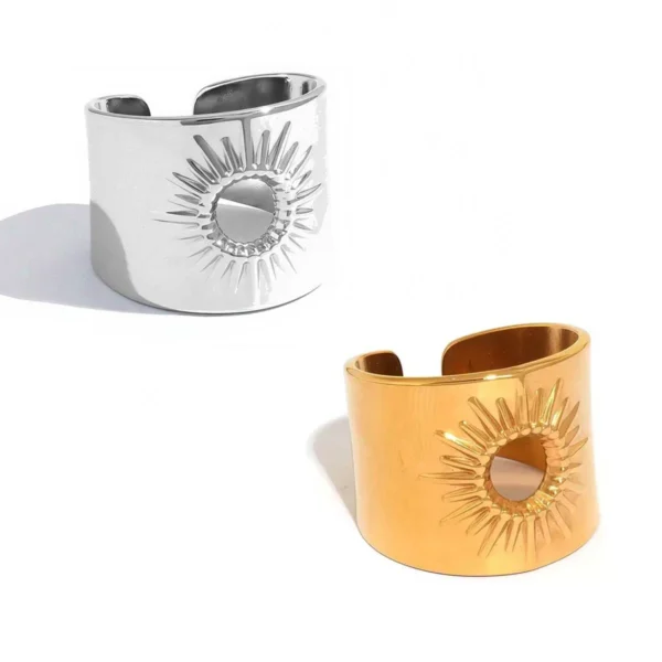 Sunburst Open-Front Wide-Band Ring