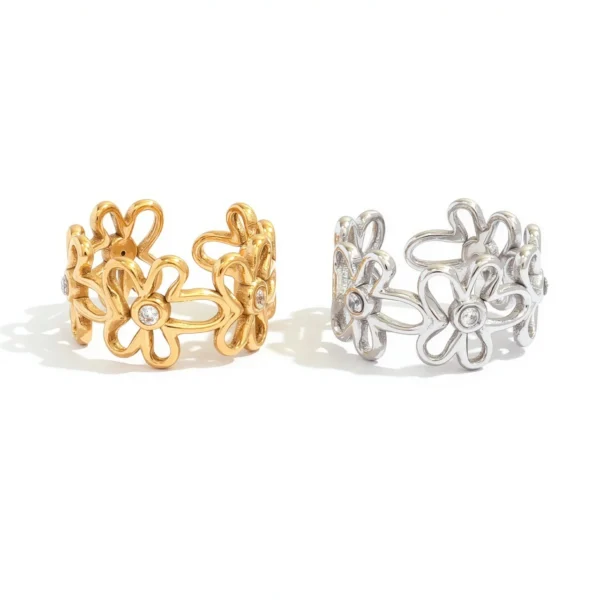 Adjustable Openwork Flower Crystal Ring